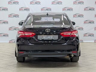 2021 Toyota Camry VIII (XV70) Рестайлинг, чёрный, 2299000 рублей, вид 5