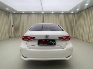 2022 Toyota Corolla XII (E210), белый, 1350000 рублей, вид 5