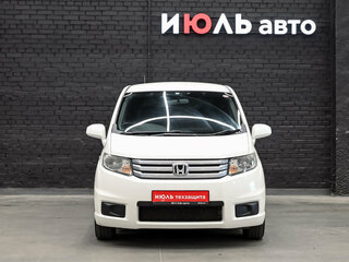 2011 Honda Freed I, серебристый, 1100000 рублей, вид 2