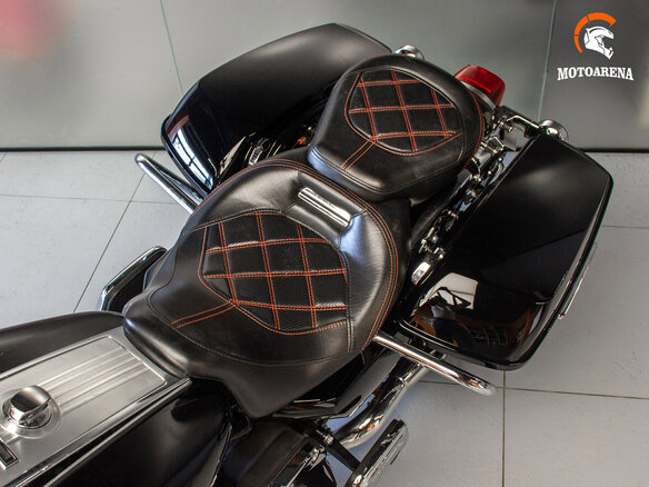 2010 Harley-Davidson Road King, чёрный, 1025777 рублей - вид 16