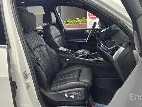 2024 BMW X7 40i I (G07) Рестайлинг, белый, 13600000 рублей, вид 4