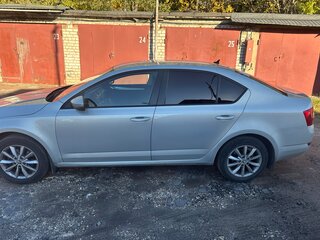 2015 Skoda Octavia III (A7), серебристый, 990000 рублей, вид 3