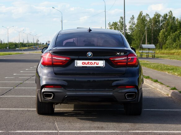 2018 BMW X6 40d II (F16), чёрный, 4150000 рублей - вид 3