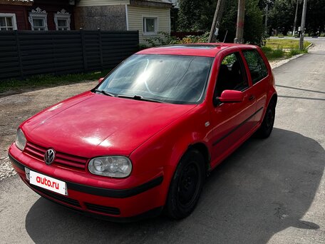 1998 Volkswagen Golf IV, красный, 180000 рублей, вид 1
