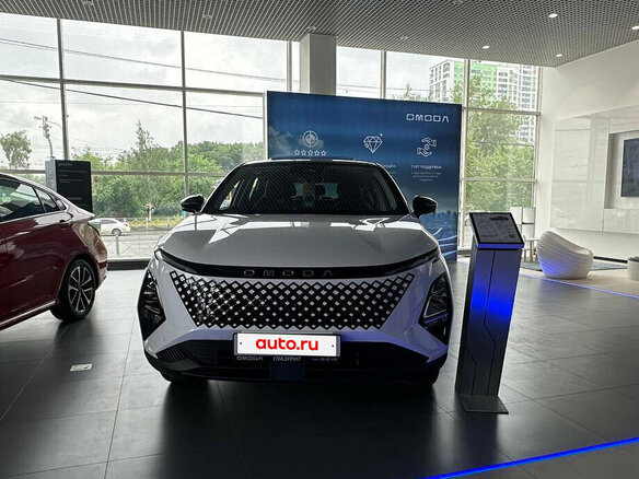 2025 Omoda C5 I Рестайлинг, белый, 2779000 рублей - вид 9