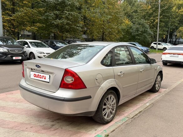 2007 Ford Focus II, серебристый, 215000 рублей - вид 2