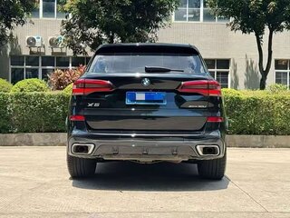 2022 BMW X5 Long 30Li IV (G05/G18), чёрный, 6040111 рублей, вид 5
