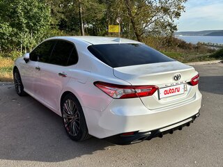 2019 Toyota Camry VIII (XV70), чёрный, 2860000 рублей, вид 5