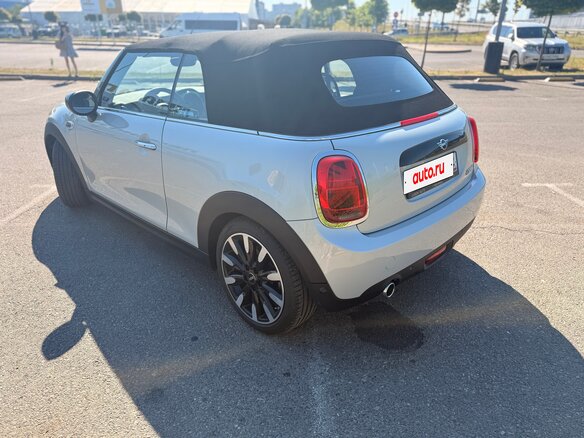 2020 Mini Cabrio Cooper III Рестайлинг, серый, 2700000 рублей - вид 6
