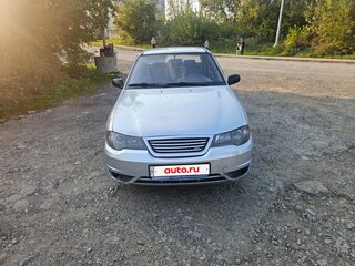 2010 Daewoo Nexia I Рестайлинг, серебристый, 180000 рублей, вид 2