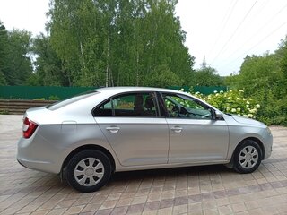 2018 Skoda Rapid I Рестайлинг, серебристый, 980000 рублей, вид 4
