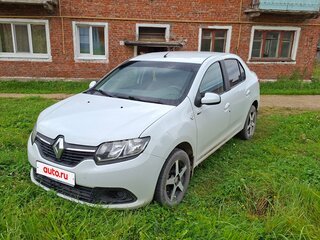 2017 Renault Logan II, белый, 800000 рублей, вид 1