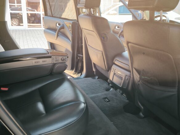 2013 Infiniti QX56 II, чёрный, 2650000 рублей - вид 10