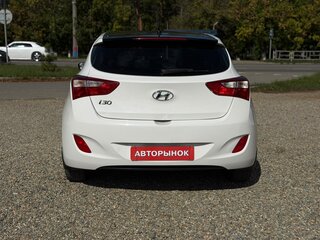 2014 Hyundai i30 II, белый, 1050000 рублей, вид 5