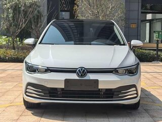 2022 Volkswagen Golf VIII, серый, 1930000 рублей, вид 2