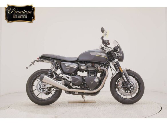 2022 Triumph Speed Twin, чёрный, 1320000 рублей - вид 2