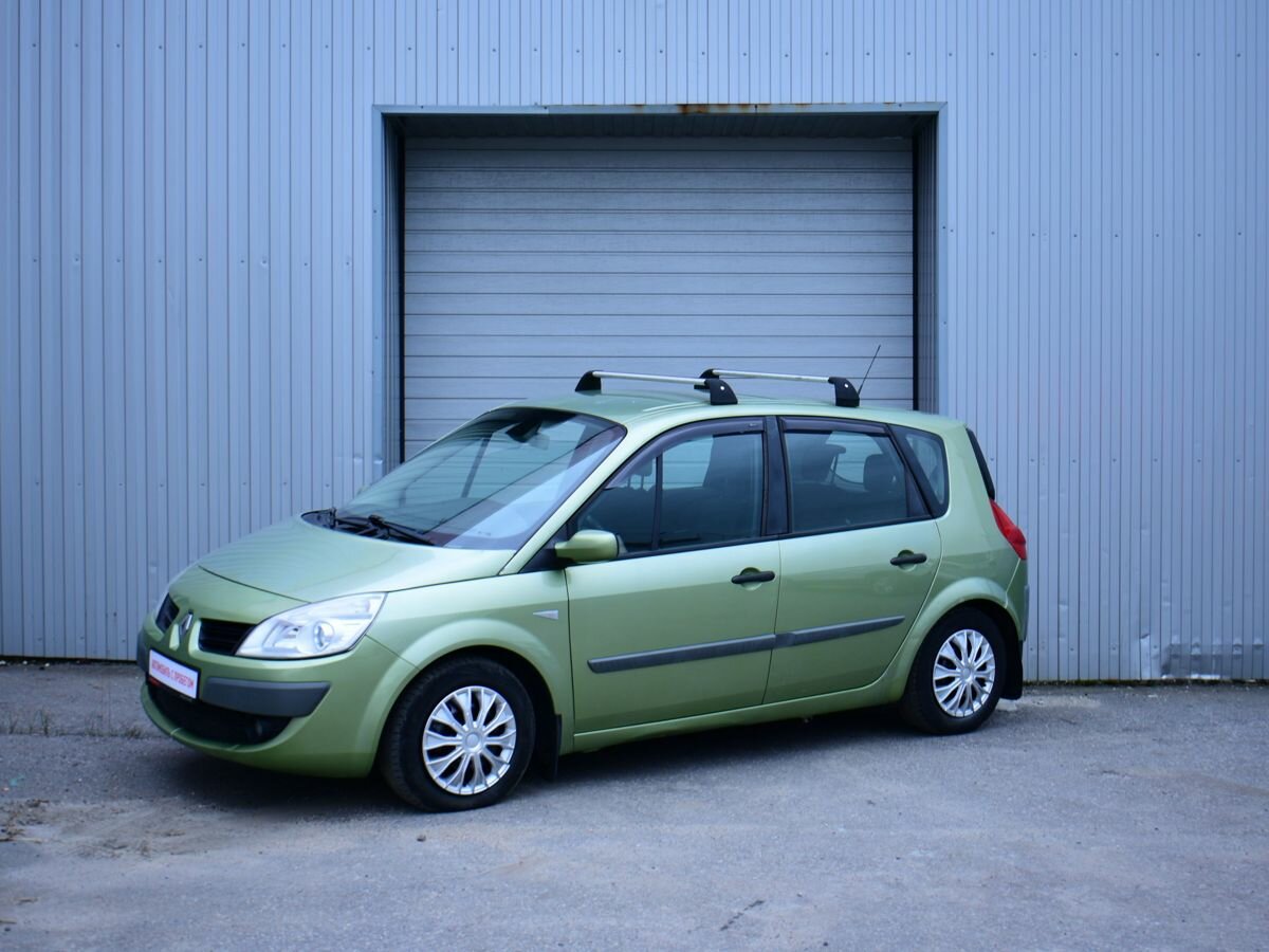 Открыть фотографии: Renault Scenic II Рестайлинг