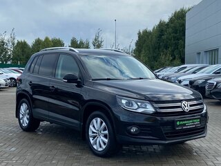 2016 Volkswagen Tiguan I Рестайлинг, чёрный, 1335000 рублей, вид 3