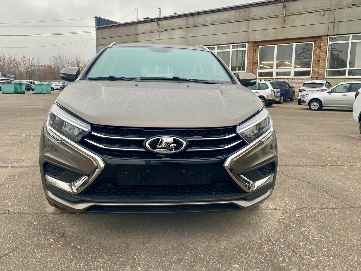 Открыть фотографии: Lada (ВАЗ) Vesta I Рестайлинг (NG)