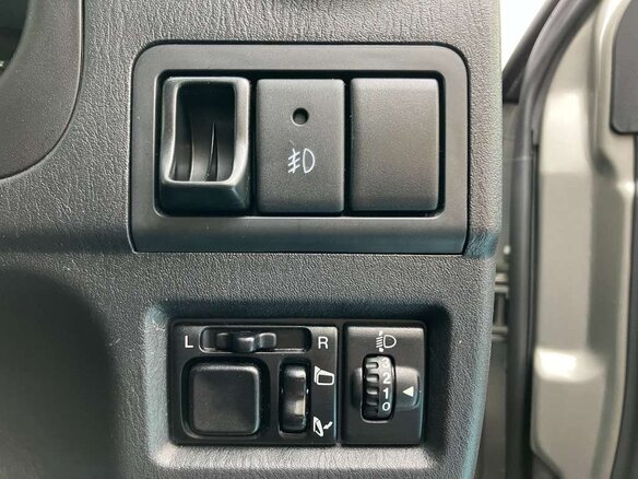 2018 Suzuki Jimny Kei car III Рестайлинг 2, серебристый, 830000 рублей - вид 19