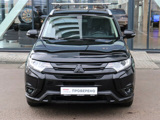 2016 Mitsubishi Outlander III Рестайлинг 2, чёрный, 1770000 рублей, вид 2