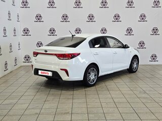 2019 Kia Rio IV, белый, 1265000 рублей, вид 5