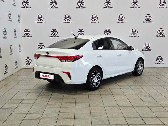 2019 Kia Rio IV, белый - вид 4