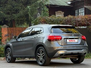 2018 Mercedes-Benz GLA 200 I (X156) Рестайлинг, серый, 1950000 рублей, вид 3
