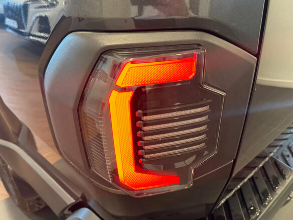 2025 Kia Tasman, серый, 5690000 рублей - вид 7