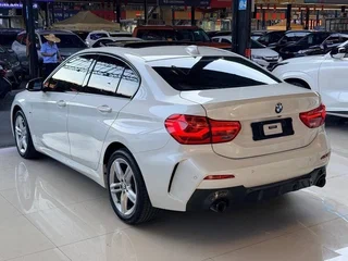 2023 BMW 1 серии 120i III (F52) Рестайлинг, белый, 1990000 рублей, вид 4
