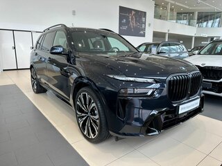 2025 BMW X7 40d I (G07) Рестайлинг, чёрный, 16700000 рублей, вид 3