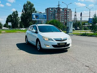 2012 Opel Astra J, белый, 659000 рублей, вид 4