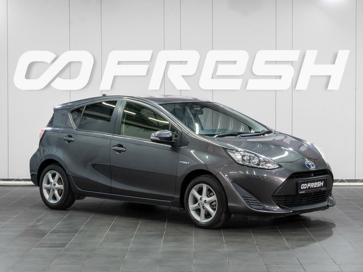 Открыть фотографии: Toyota Aqua I Рестайлинг 2