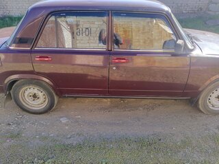 2006 Lada (ВАЗ) 2107, пурпурный, 130000 рублей, вид 2