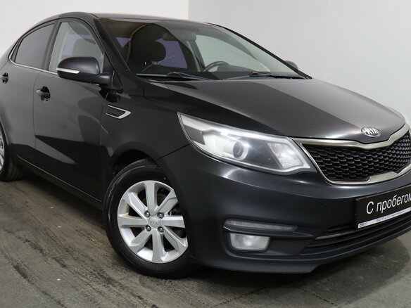 2015 Kia Rio III Рестайлинг, чёрный, 829000 рублей