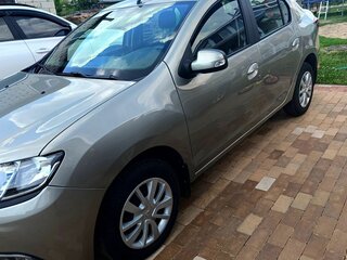 2015 Renault Logan II, серебристый, 950000 рублей, вид 4