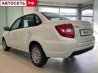 2026 Lada (ВАЗ) Granta I Рестайлинг, белый, 1183000 рублей, вид 4