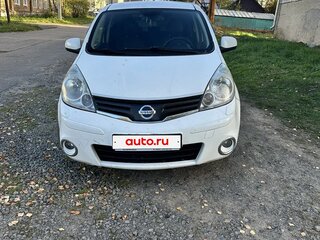 2013 Nissan Note I Рестайлинг, белый, 630000 рублей, вид 2