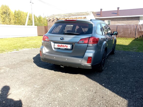 2010 Subaru Outback IV, серый, 1175000 рублей - вид 2