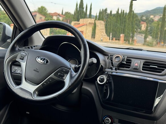 2016 Kia Rio III Рестайлинг, серебристый, 1183000 рублей - вид 15