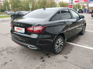 2025 Lada (ВАЗ) Vesta I Рестайлинг (NG), белый, 1575000 рублей, вид 3