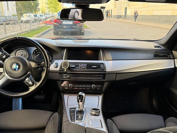 2014 BMW 5 серии 528i xDrive VI (F10/F11/F07) Рестайлинг, серый, 2150000 рублей - вид 9