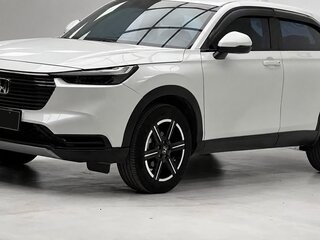 2022 Honda Vezel II, белый, 1273000 рублей, вид 1