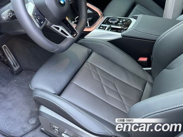 2025 BMW X3 20i xDrive IV (G45/G48), чёрный - вид 8