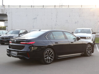 2022 BMW 7 серии 740d xDrive VII (G70), синий, 10200000 рублей, вид 5