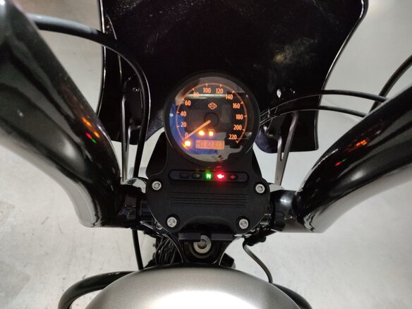 2018 Harley-Davidson Sportster 883, серый, 1090000 рублей - вид 5