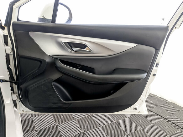 2024 BAIC U5 Plus, жёлтый, 720000 рублей - вид 23
