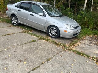 2000 Ford Focus I (North America), серебристый, 155000 рублей, вид 2