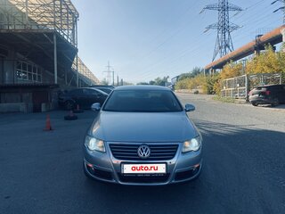 2005 Volkswagen Passat B6, серый, 380000 рублей, вид 2