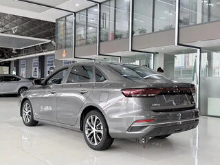 2022 Geely Emgrand II, серый, 1100000 рублей, вид 4